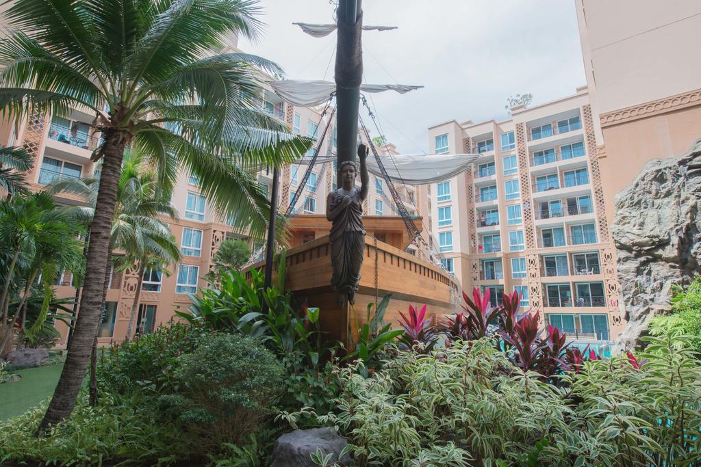 Atlantis Pattaya High Service Jomtien Beach Exterior foto