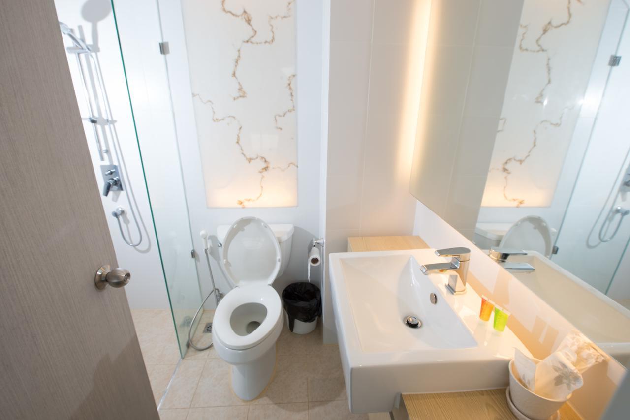Atlantis Pattaya High Service Jomtien Beach Zimmer foto
